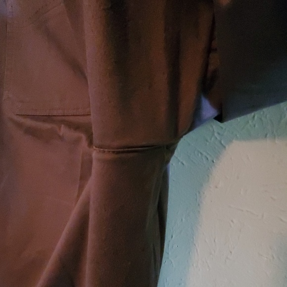 Two "docker" style pants - Picture 7 of 8